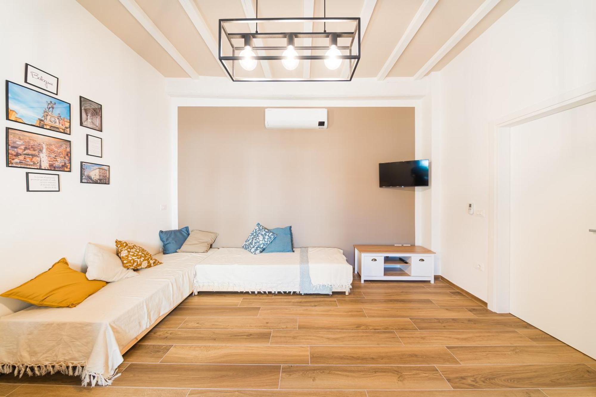 Апартаменты Cicogna House Villanova Di Castenaso Экстерьер фото